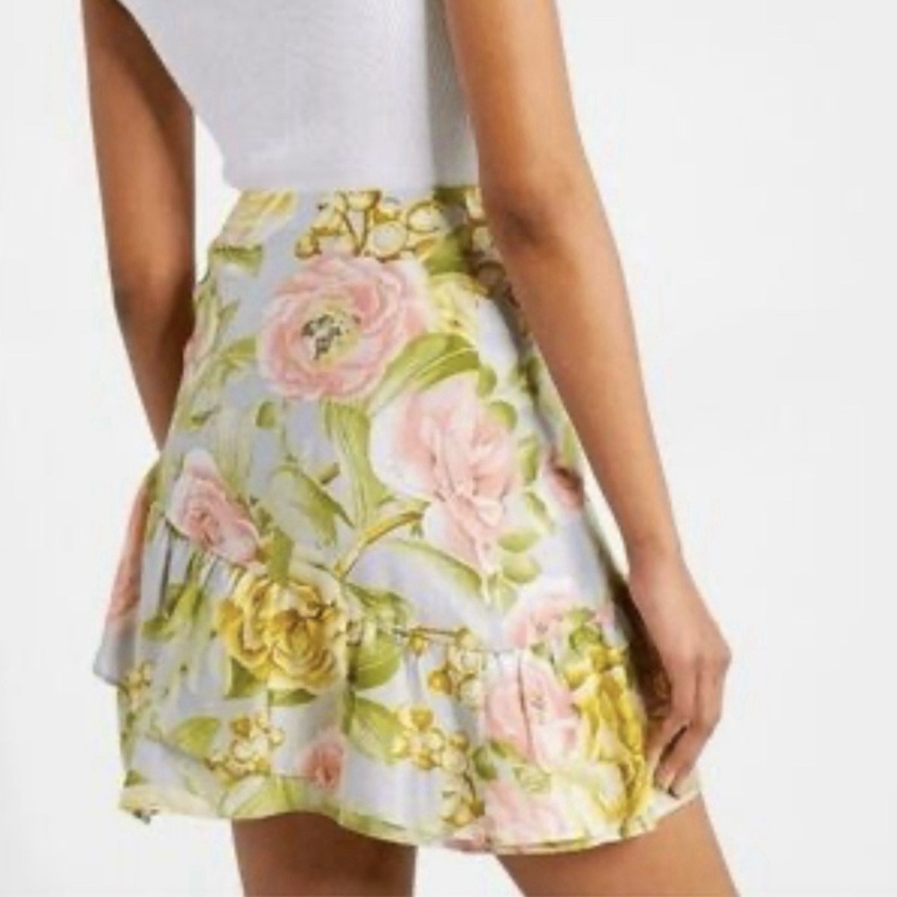 NWT Express Women's Floral Flower Skirt, size 12